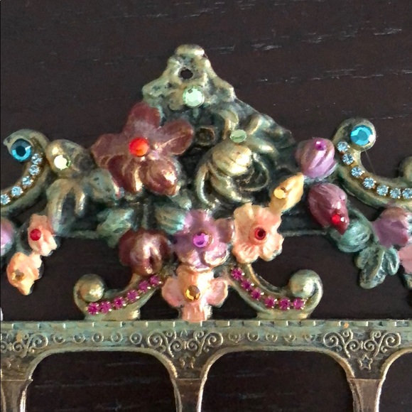 Key holder - Picture 2 of 3